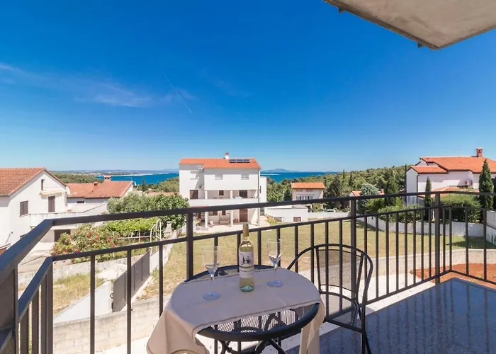 Ester Apartman Premantura